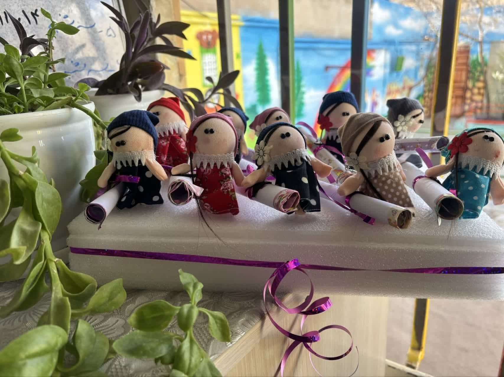 کارنامه ترم اول گل دخترای اولی تفکر نو